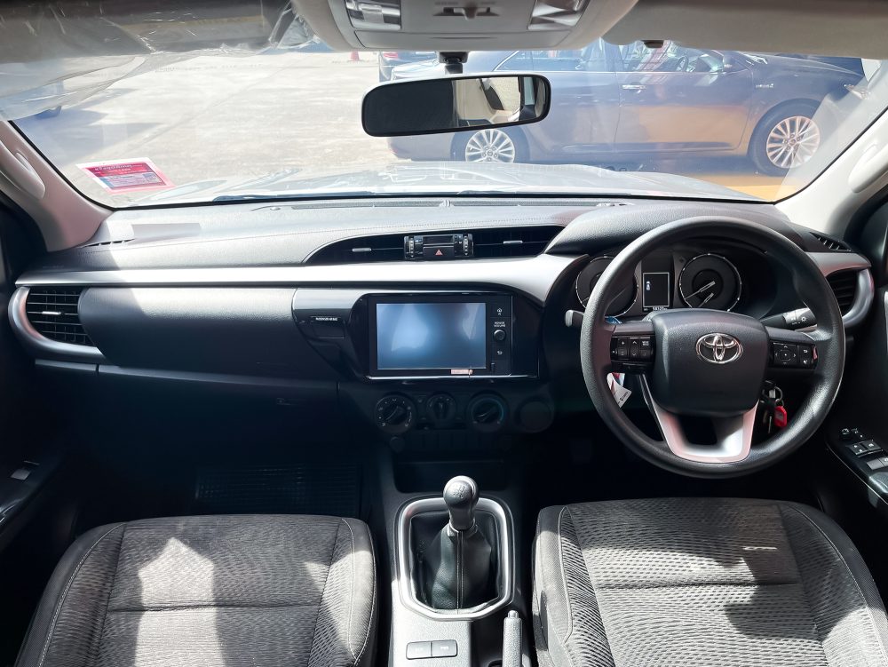 2021 TOYOTA HILUX REVO 2.4 ENTRY PRERUNNER [1P2079V]* - 10