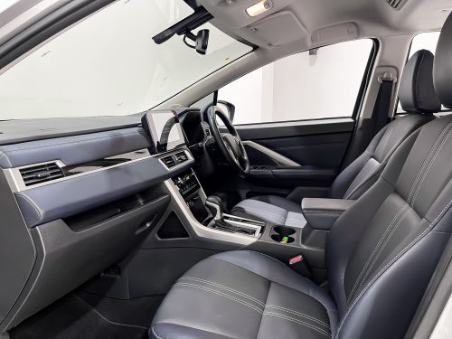 2024-mitsubishi-xpander-cross-1-5-1p2061-slide-thumbnail-9