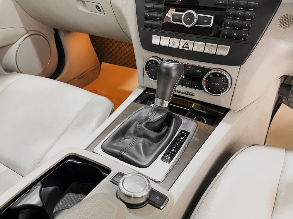 2012 MERCEDES-BENZ C200 CGI 1.8 ELEGANCE [1P2032V]* - 4