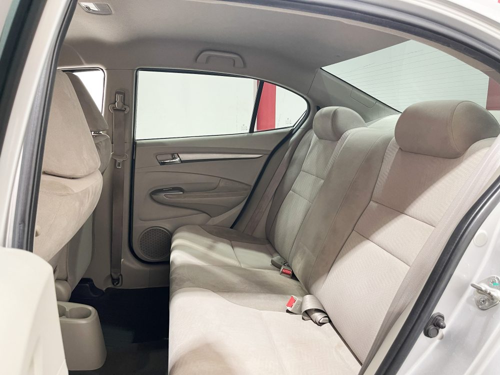 2013 HONDA CITY 1.5 V CNG [2S0044] - 11