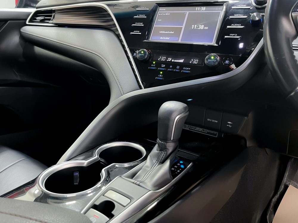 2018 TOYOTA CAMRY 2.0 G [1P2003]* - 10