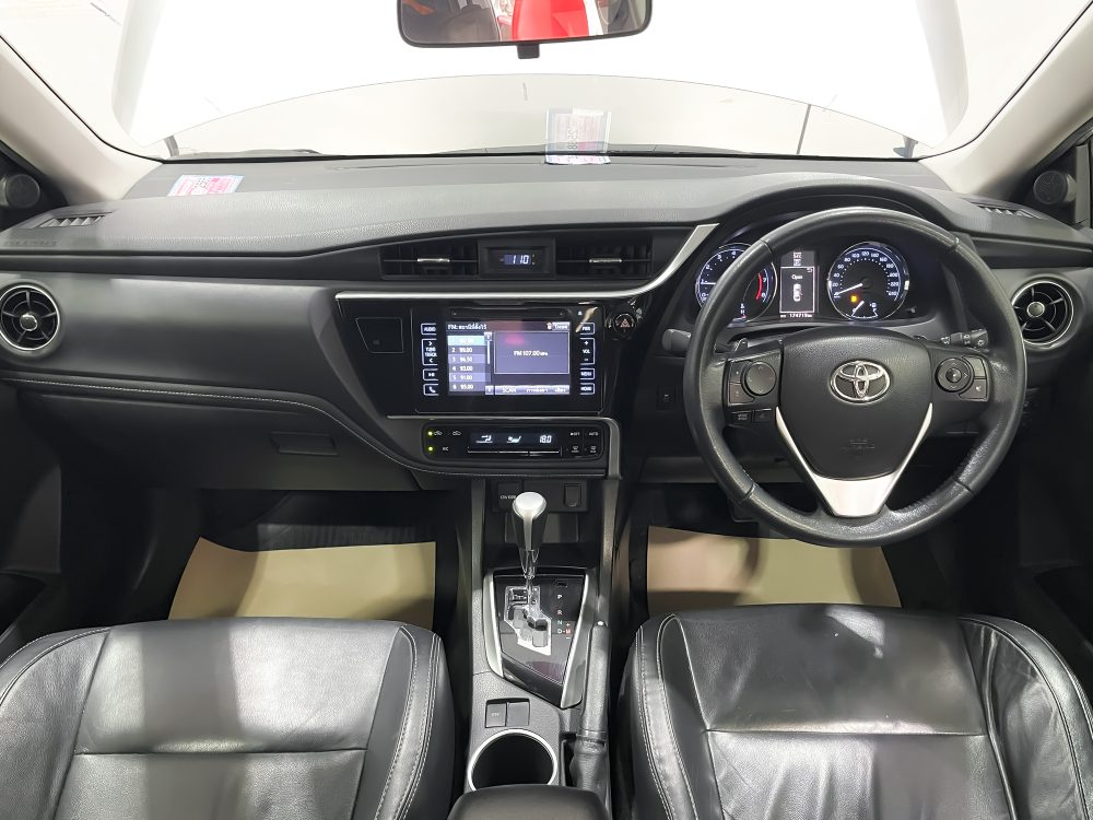 2019 TOYOTA COROLLA ALTIS 1.8 ESPORT [2N0024]* - 11