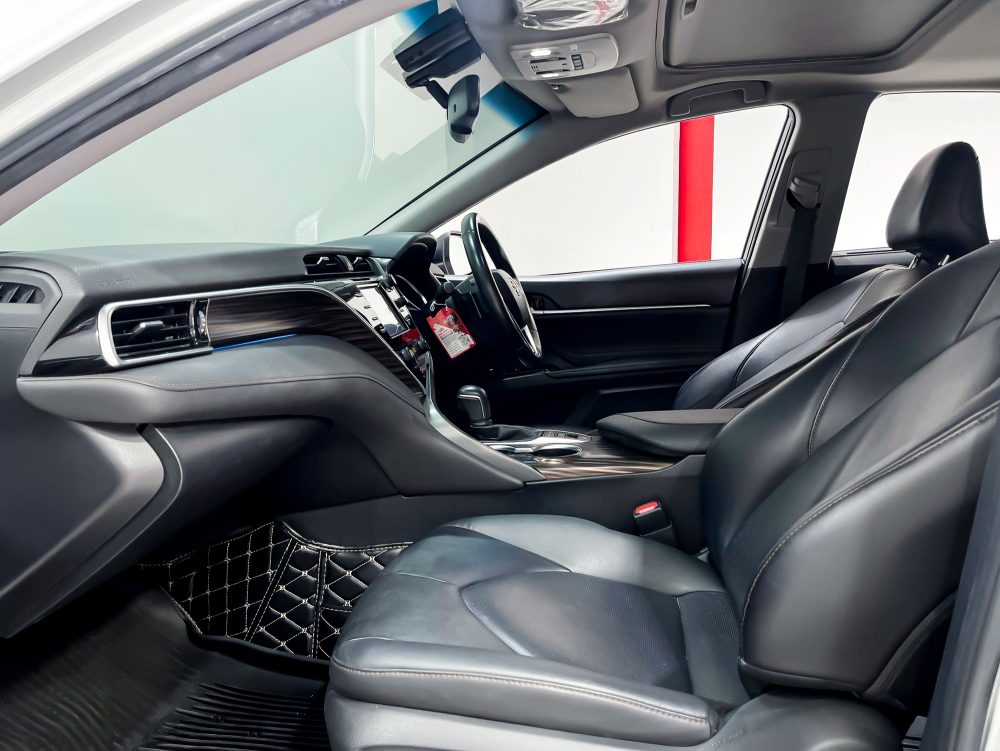 2020 TOYOTA CAMRY 2.5 G [1P2045V]* - 12