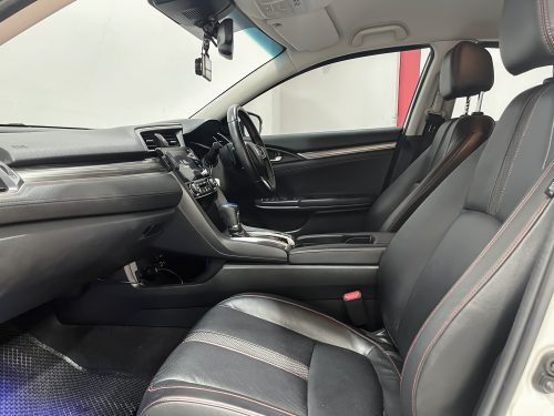2019-honda-civic-1-5-turbo-rs-1p2068v-slide-thumbnail-11