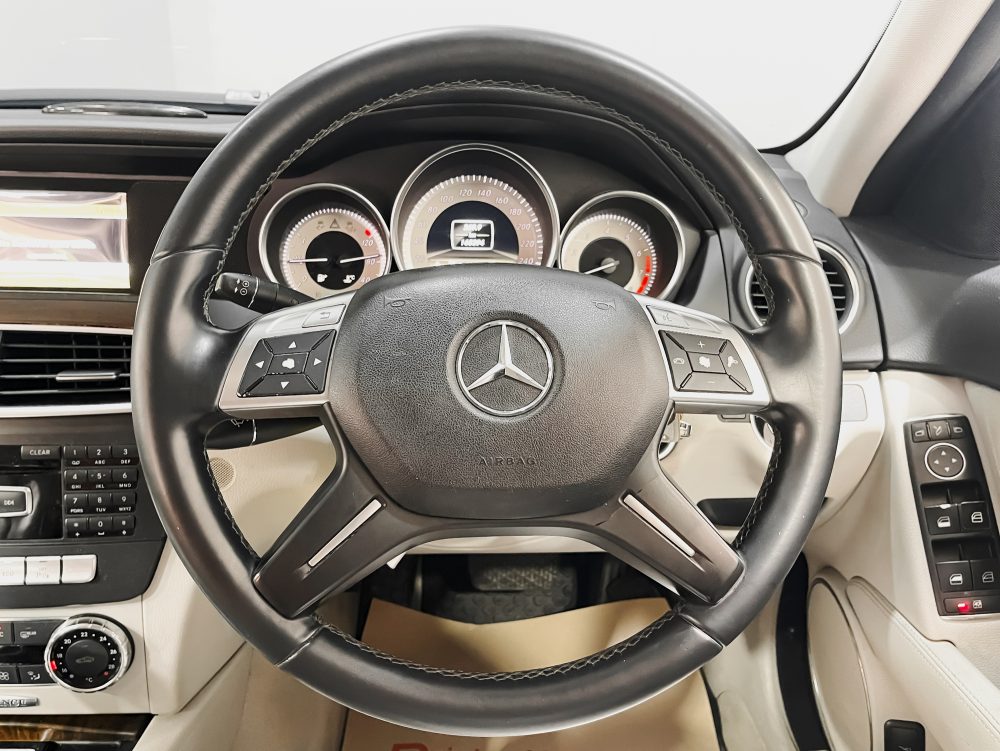 2012 MERCEDES-BENZ C200 CGI 1.8 ELEGANCE [1P2032V]* - 2