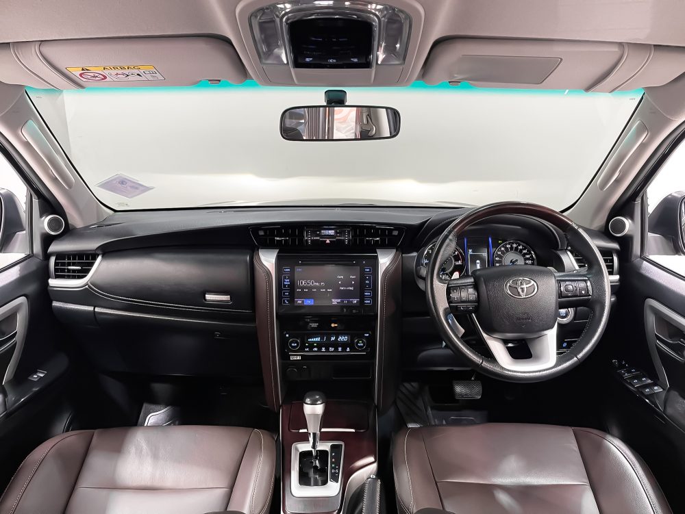 2019 TOYOTA FORTUNER 2.4 V [1P1914]* - 14
