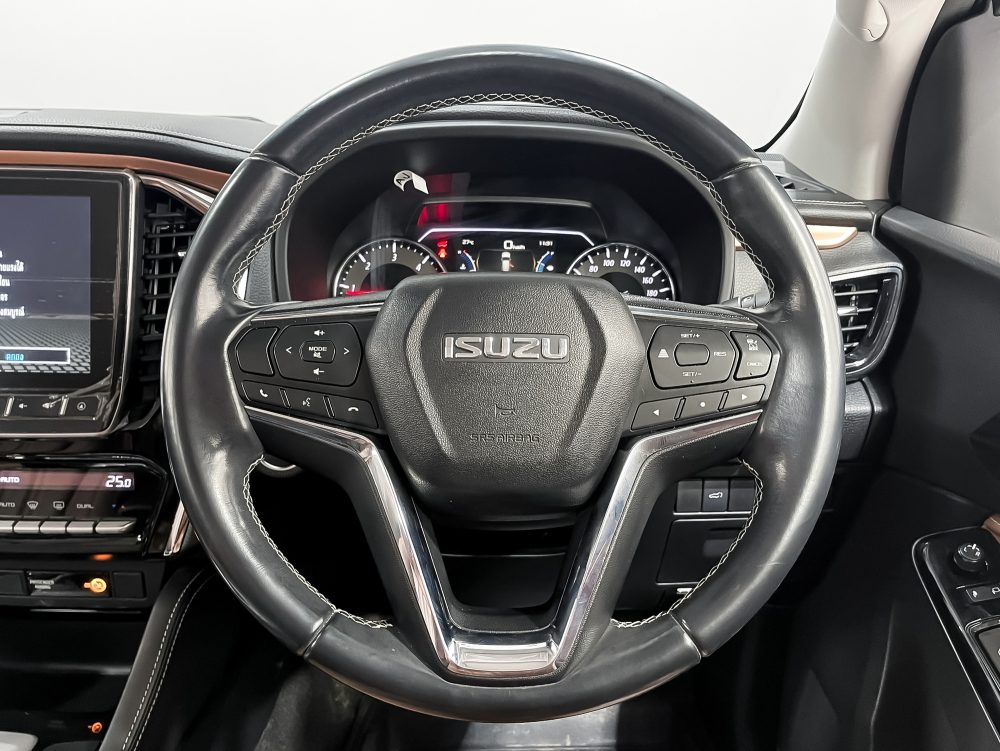 2022 ISUZU MU-X 1.9 ULTIMATE [2N0027] - 14