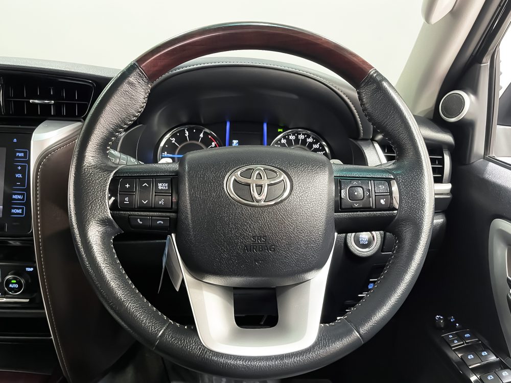 2019 TOYOTA FORTUNER 2.4 V [1P1914]* - 15