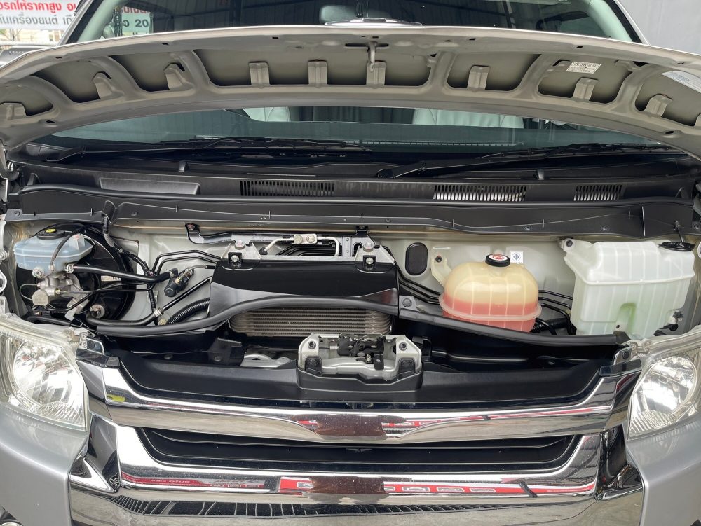 2019 TOYOTA COMMUTER 3.0 D4D [ 1P2050 ] - 15