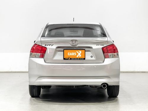 2010-honda-city-1-5-v-1p2021v-slide-thumbnail-2