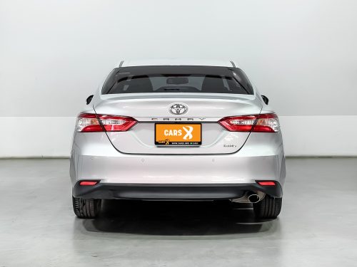 2019-toyota-camry-2-0-g-1p2040-slide-thumbnail-2
