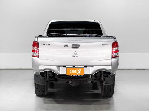 2016-mitsubishi-triton-2-4-gls-plus-1p1952-slide-thumbnail-2