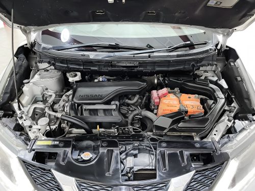 2017-nissan-x-trail-2-0-s-1p2056-slide-thumbnail-4