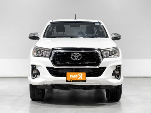 2018-toyota-hilux-revo-2-4-e-plus-4wd-1p2126-slide-thumbnail-1