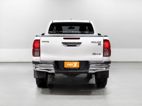 2018-toyota-hilux-revo-2-4-e-plus-4wd-1p2126-slide-thumbnail-2
