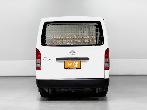 2018-toyota-hiace-3-0-economy-1p2140-slide-thumbnail-2