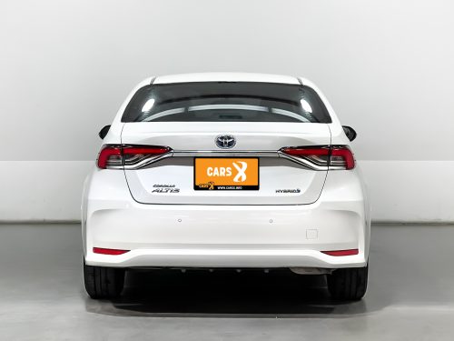 2021-toyota-corolla-altis-1-8-hybrid-smart-1p2141-slide-thumbnail-2