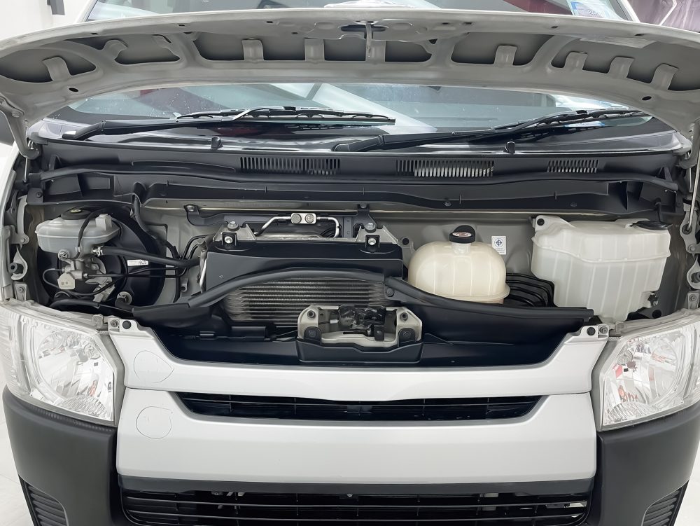 2018 TOYOTA HIACE 3.0 ECONOMY [1P2140] - 8