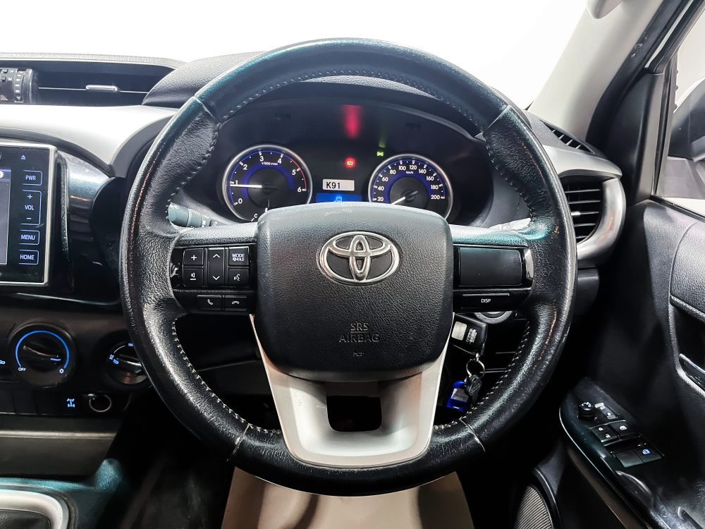 2018 TOYOTA HILUX REVO 2.4 E PLUS 4WD [1P2126] - 9