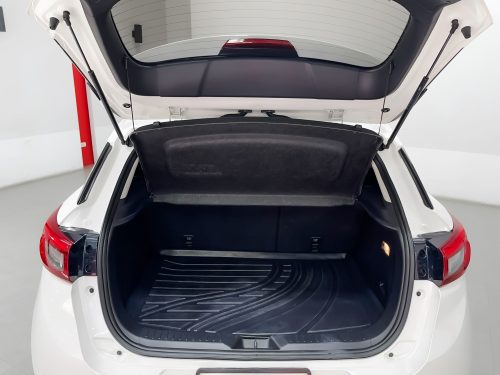 2015-mazda-cx-3-2-0-s-1p2112v-slide-thumbnail-4