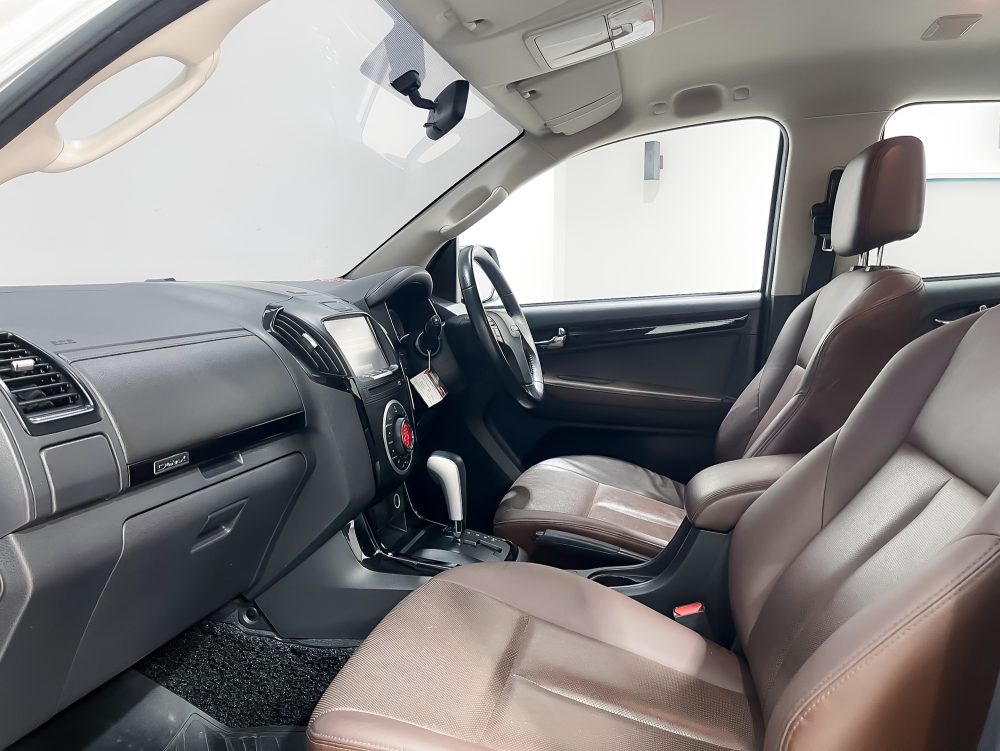 2019 ISUZU D-MAX 3.0 Z-PRESTIGE HI-LANDER [1P2102]* - 6