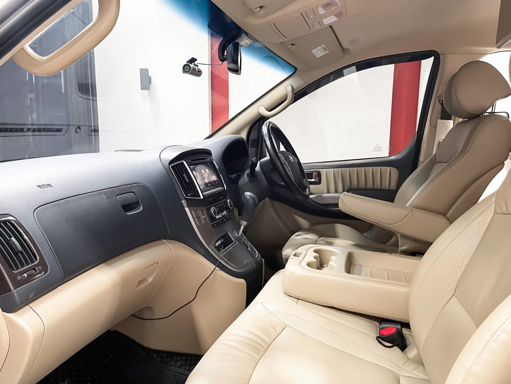 2017 HYUNDAI H-1 2.5 DELUXE [9P0816] - 15