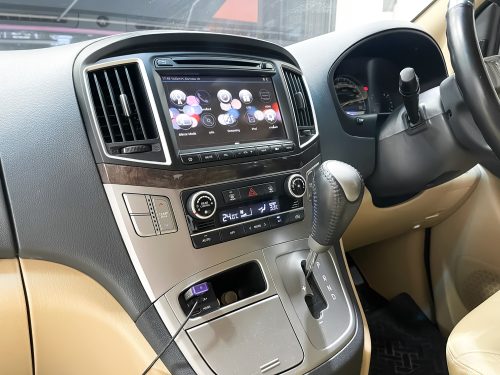 2017-hyundai-h-1-2-5-deluxe-9p0816-slide-thumbnail-15