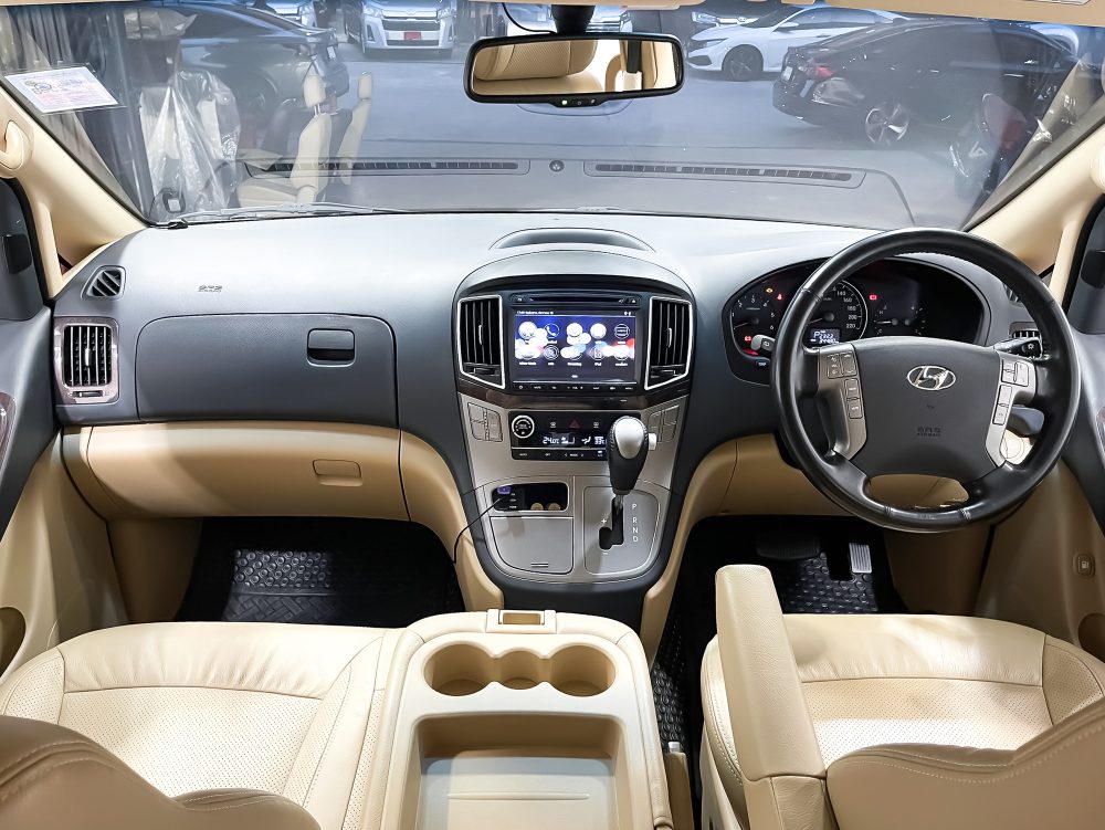 2017 HYUNDAI H-1 2.5 DELUXE [9P0816] - 17