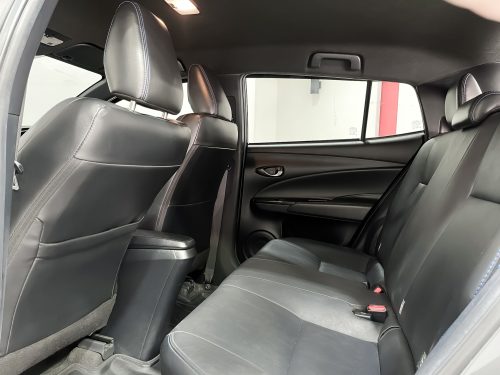 2021-toyota-yaris-1-2-sport-1p2076-slide-thumbnail-8