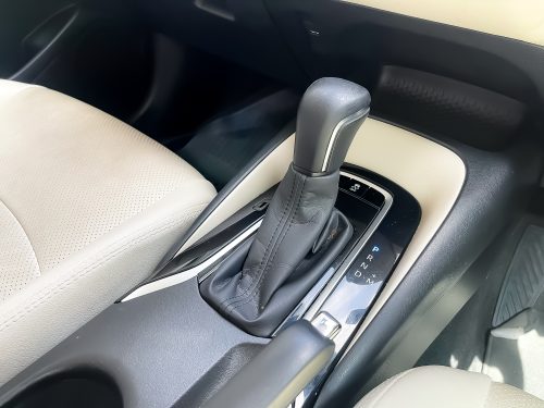 2019-toyota-corolla-altis-1-6-g-1p2070-slide-thumbnail-9
