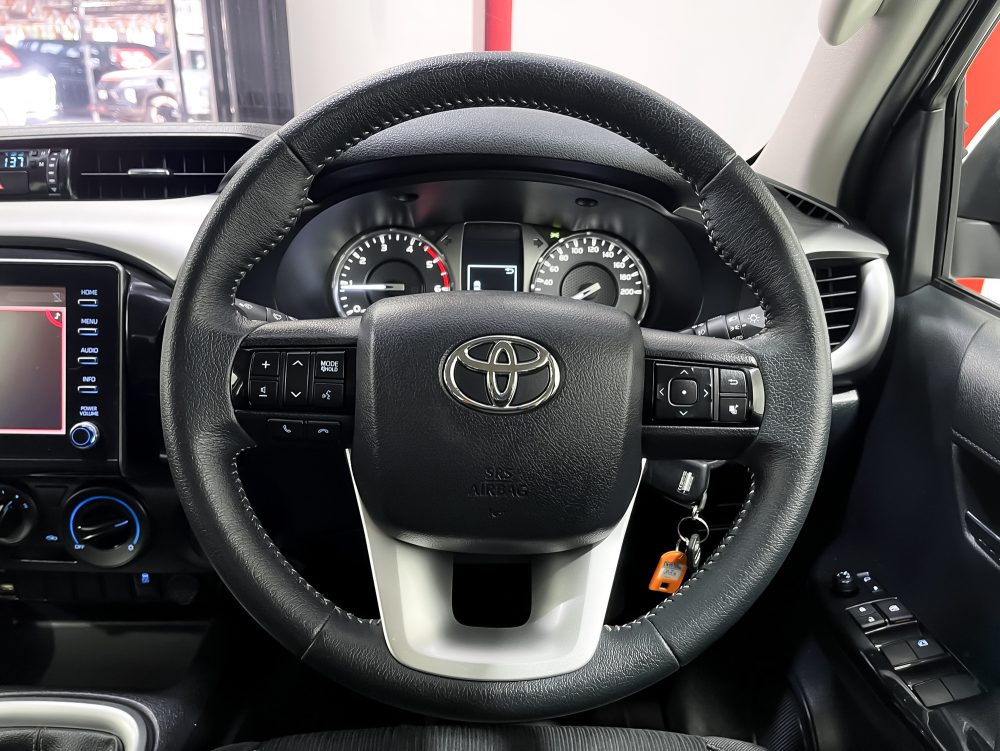 2020 TOYOTA HILUX REVO 2.4 MID PRERUNNER [1P2054] - 10