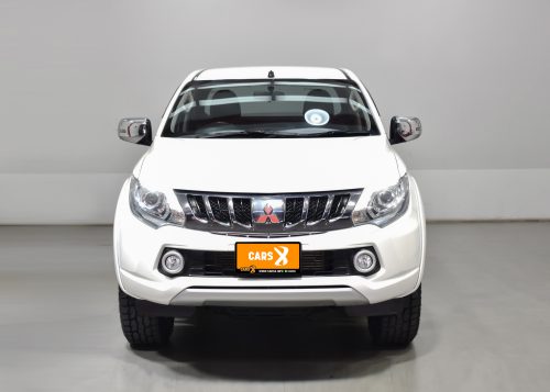 2018-mitsubishi-triton-2-4-gls-limited-plus-1p2037-slide-thumbnail-0