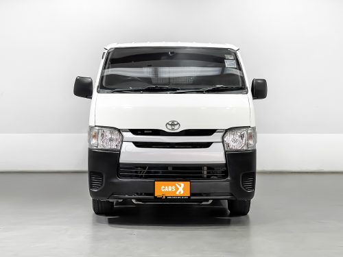 2019-toyota-hiace-3-0-economy-1p2109-slide-thumbnail-0