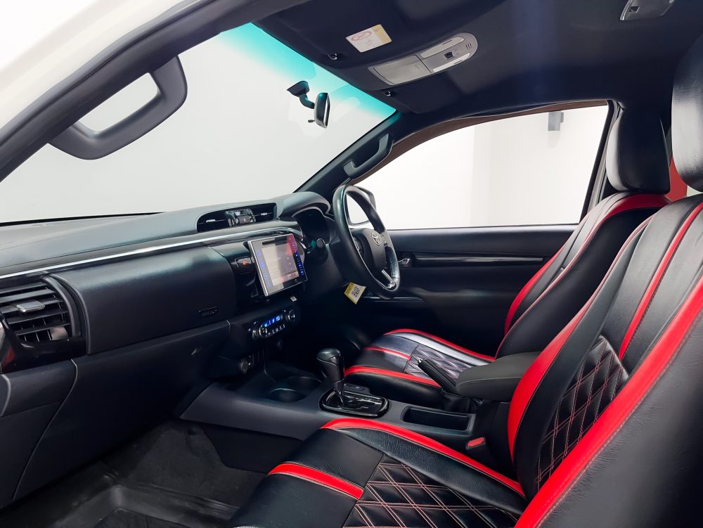 2020 TOYOTA HILUX REVO 2.4 G ROCCO PRERUNNER [2C0019] - 10