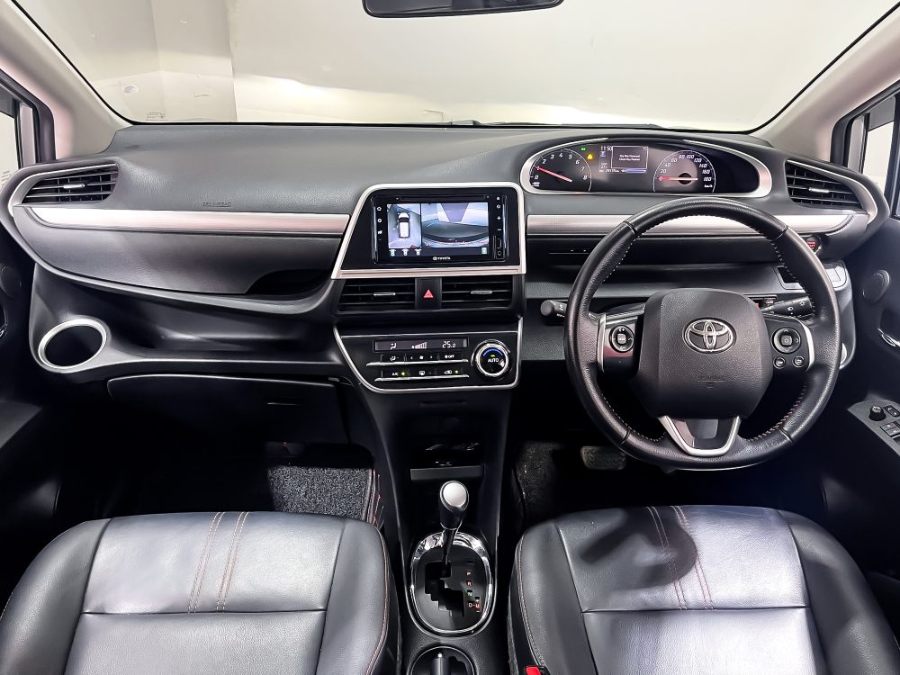 2021 TOYOTA SIENTA 1.5 V [1P2072]* - 9