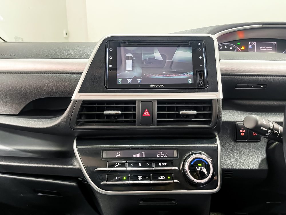 2021 TOYOTA SIENTA 1.5 V [1P2072]* - 11