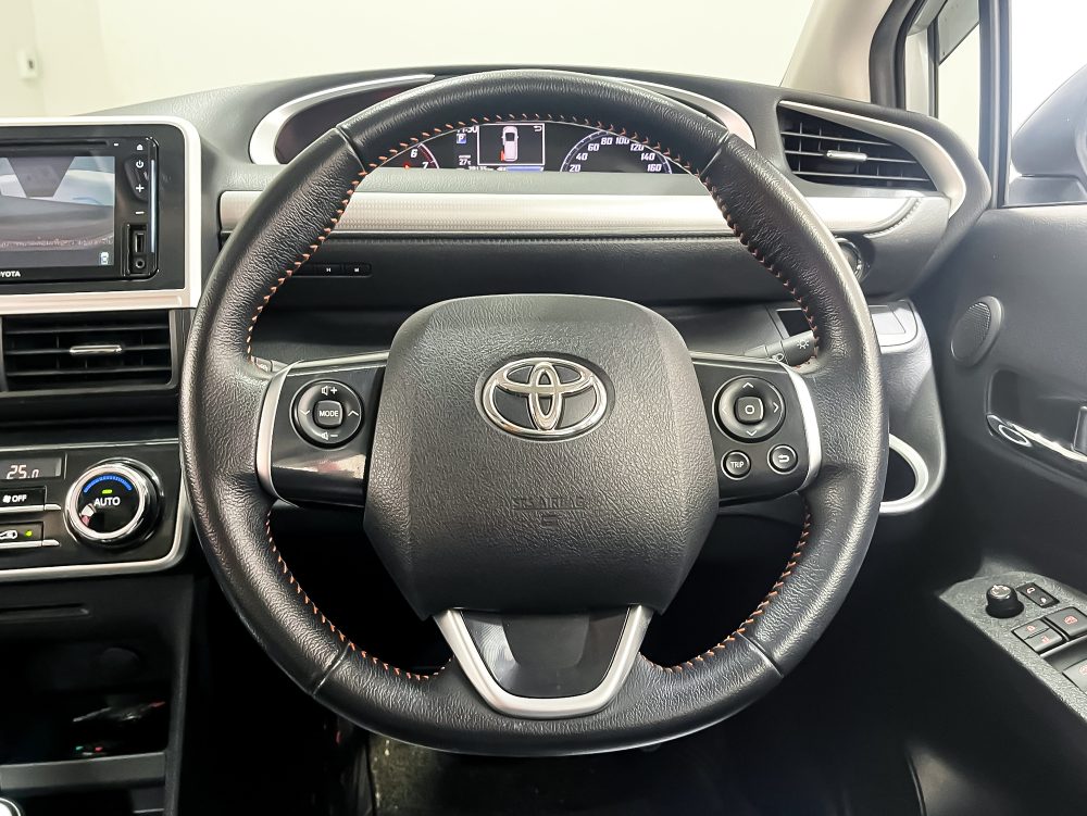 2021 TOYOTA SIENTA 1.5 V [1P2072]* - 12