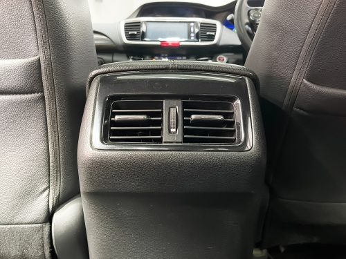 2016-honda-accord-2-0-hybrid-tech-1p2033-slide-thumbnail-13