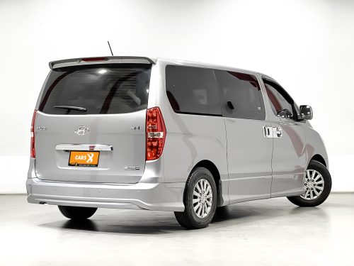 2017-hyundai-h-1-2-5-deluxe-9p0816-slide-thumbnail-5