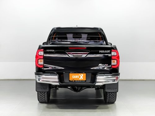 2020-toyota-hilux-revo-2-4-mid-prerunner-1p2054-slide-thumbnail-2