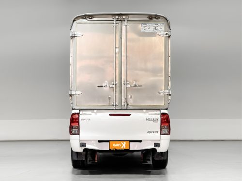 2022-toyota-hilux-revo-2-4-entry-1p2173-slide-thumbnail-3