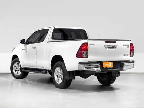 2020-toyota-hilux-revo-2-4-e-plus-4wd-1p2183-slide-thumbnail-2