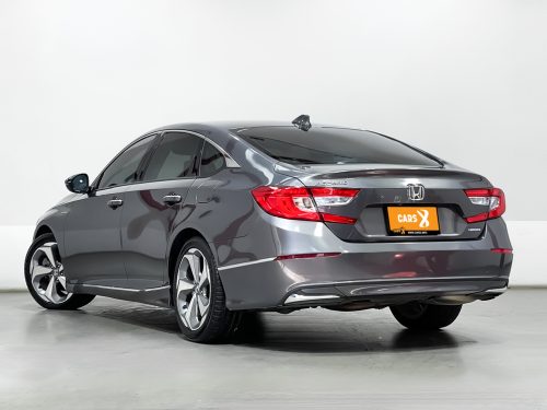 2020-honda-accord-2-0-hybrid-1p2172-slide-thumbnail-2