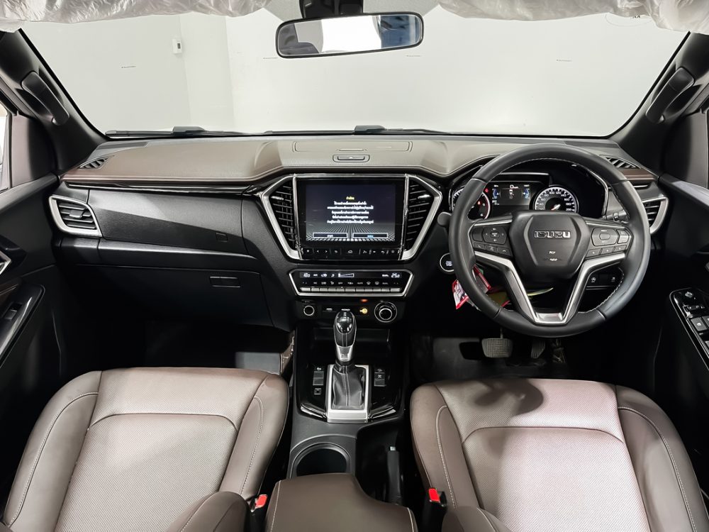 2020 ISUZU D-MAX 3.0 M VCROSS 4WD [1P2188]* - 9