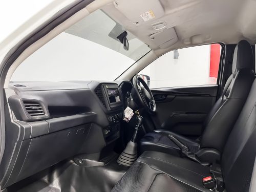 2020-isuzu-d-max-1-9-b-1p2157-slide-thumbnail-4