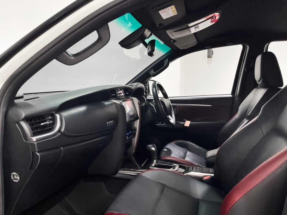 2021 TOYOTA FORTUNER 2.8 LEGENDER [1P2189] - 11