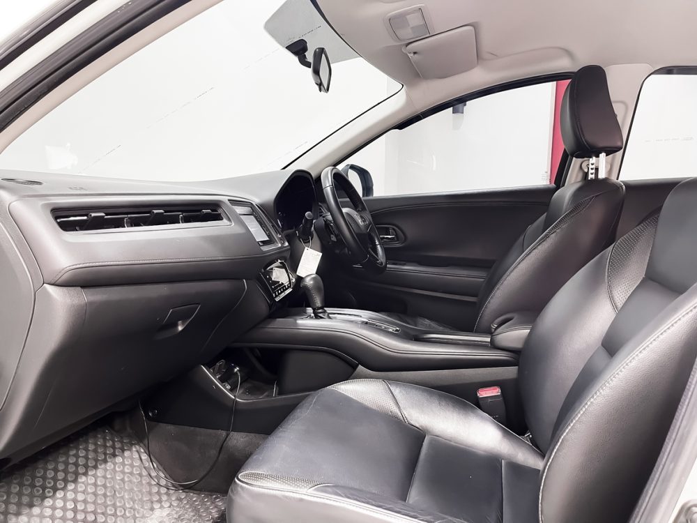 2017 HONDA HR-V 1.8 E [1P2129V]* - 6