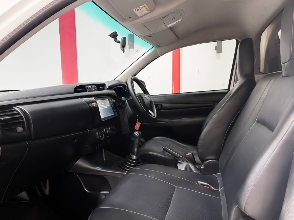 2022 TOYOTA HILUX REVO 2.4 ENTRY [1P2169] - 7