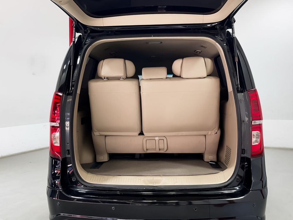 2019 HYUNDAI GRAND STAREX 2.5 VIP [1P2195] - 8