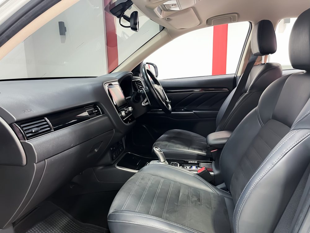 2022 MITSUBISHI OUTLANDER PHEV 2.4 GT PREMIUM 4WD [1P2405] - 6